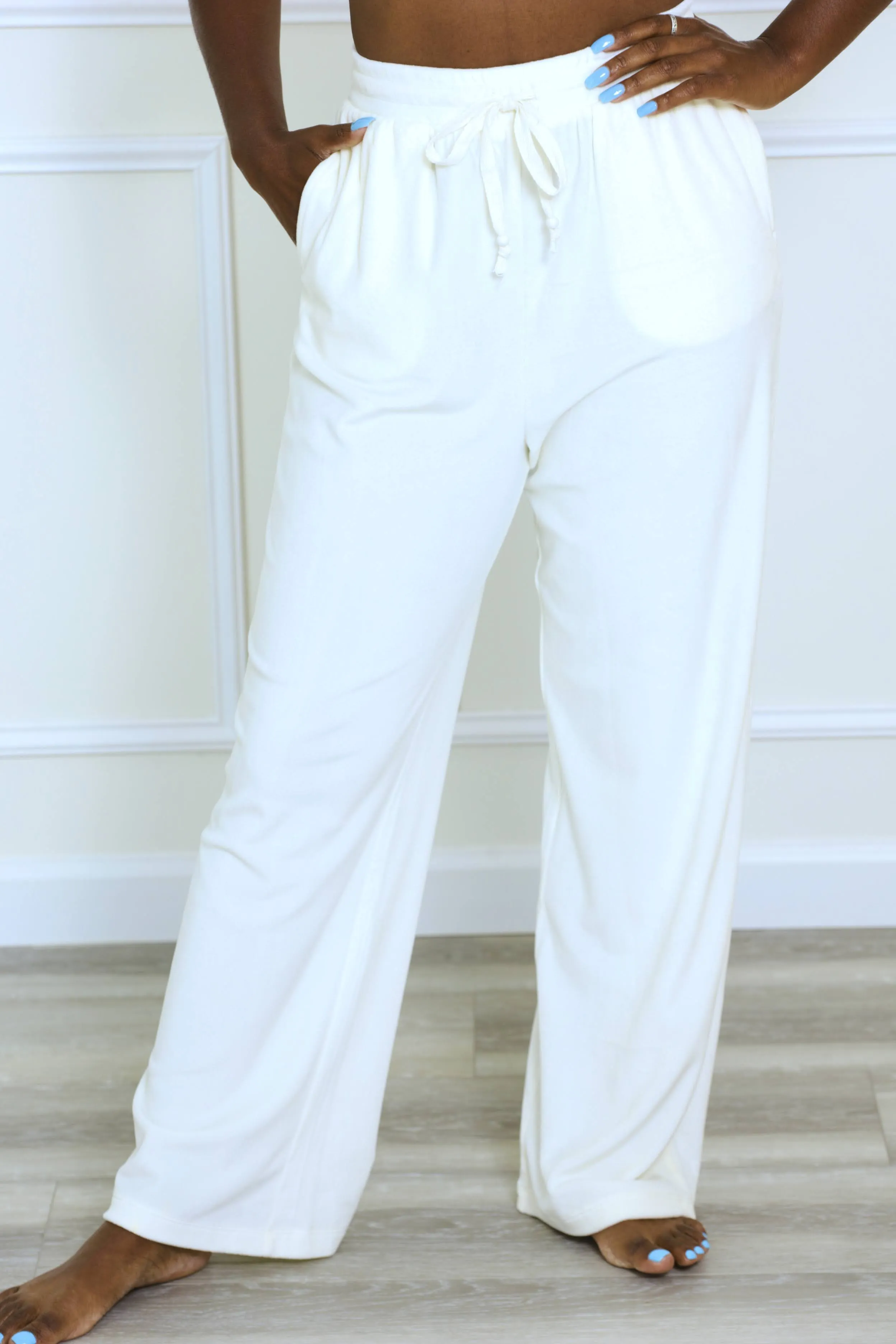 Do Not Disturb Velour Sweatpants - Whipped Cream