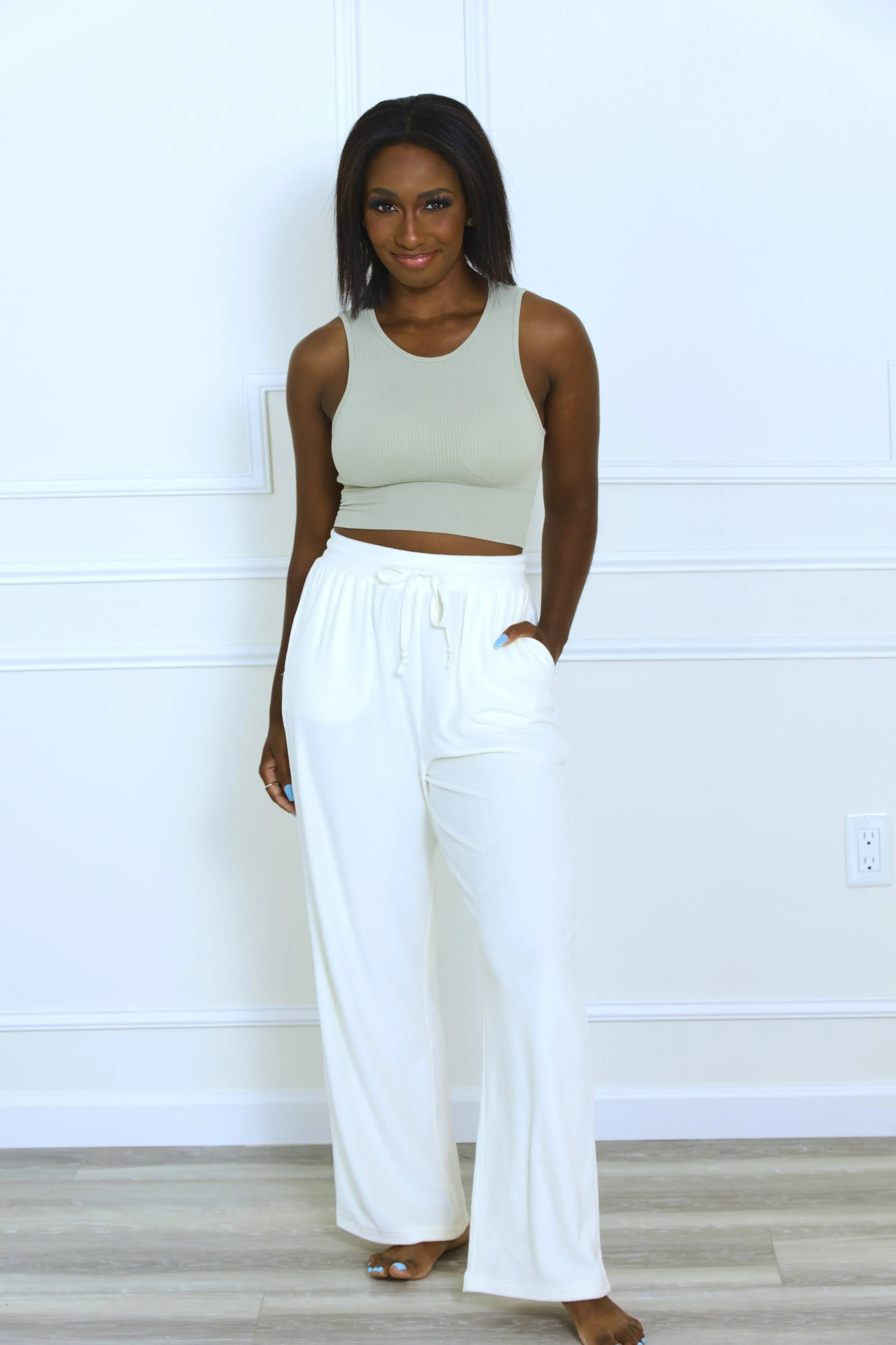 Do Not Disturb Velour Sweatpants - Whipped Cream