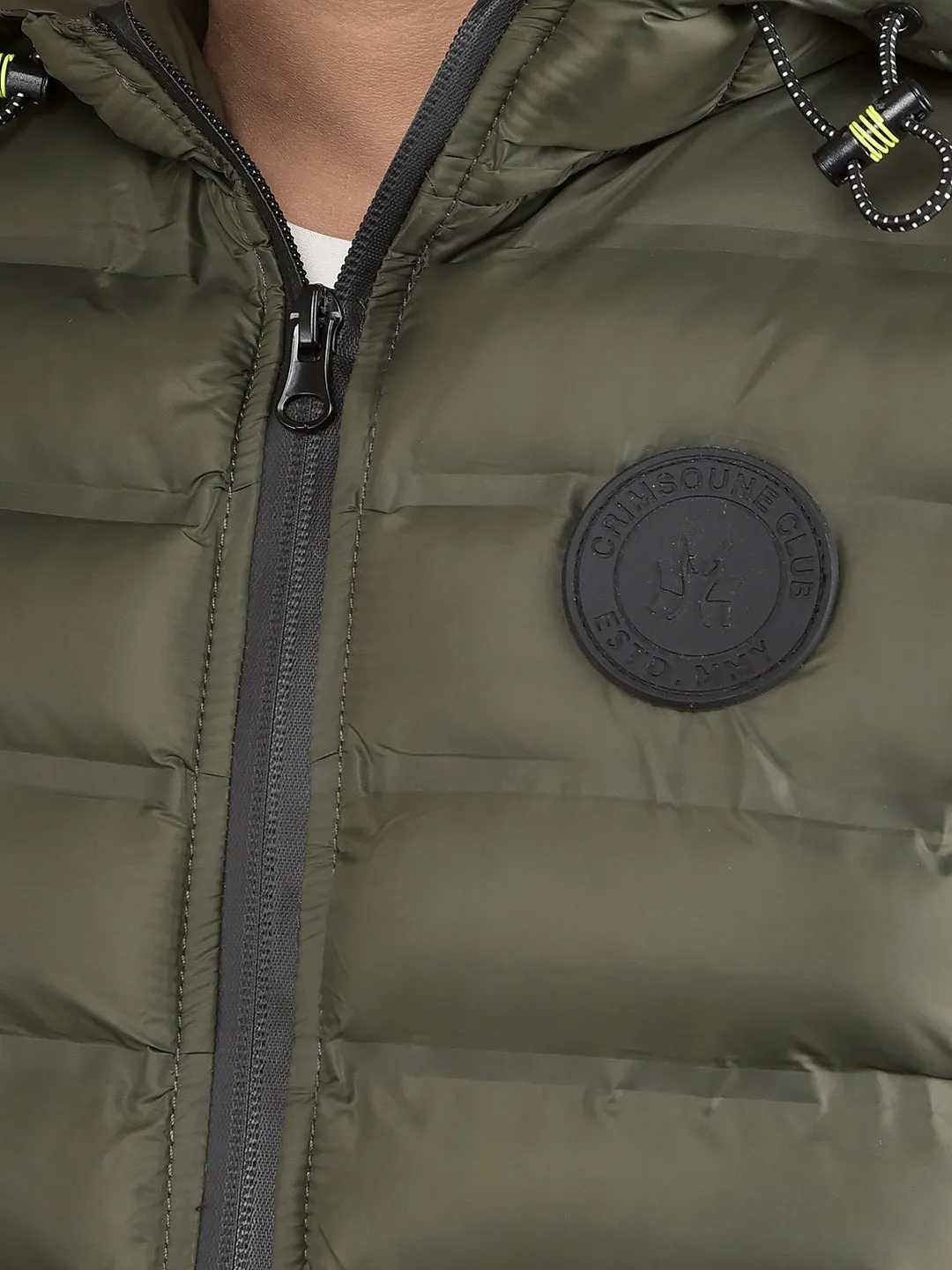 Green Hooded Neck 100% Nylon Sleeveless Puffer Jacket