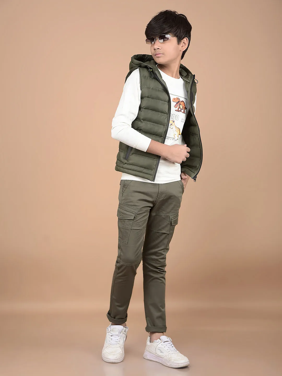 Green Hooded Neck 100% Nylon Sleeveless Puffer Jacket