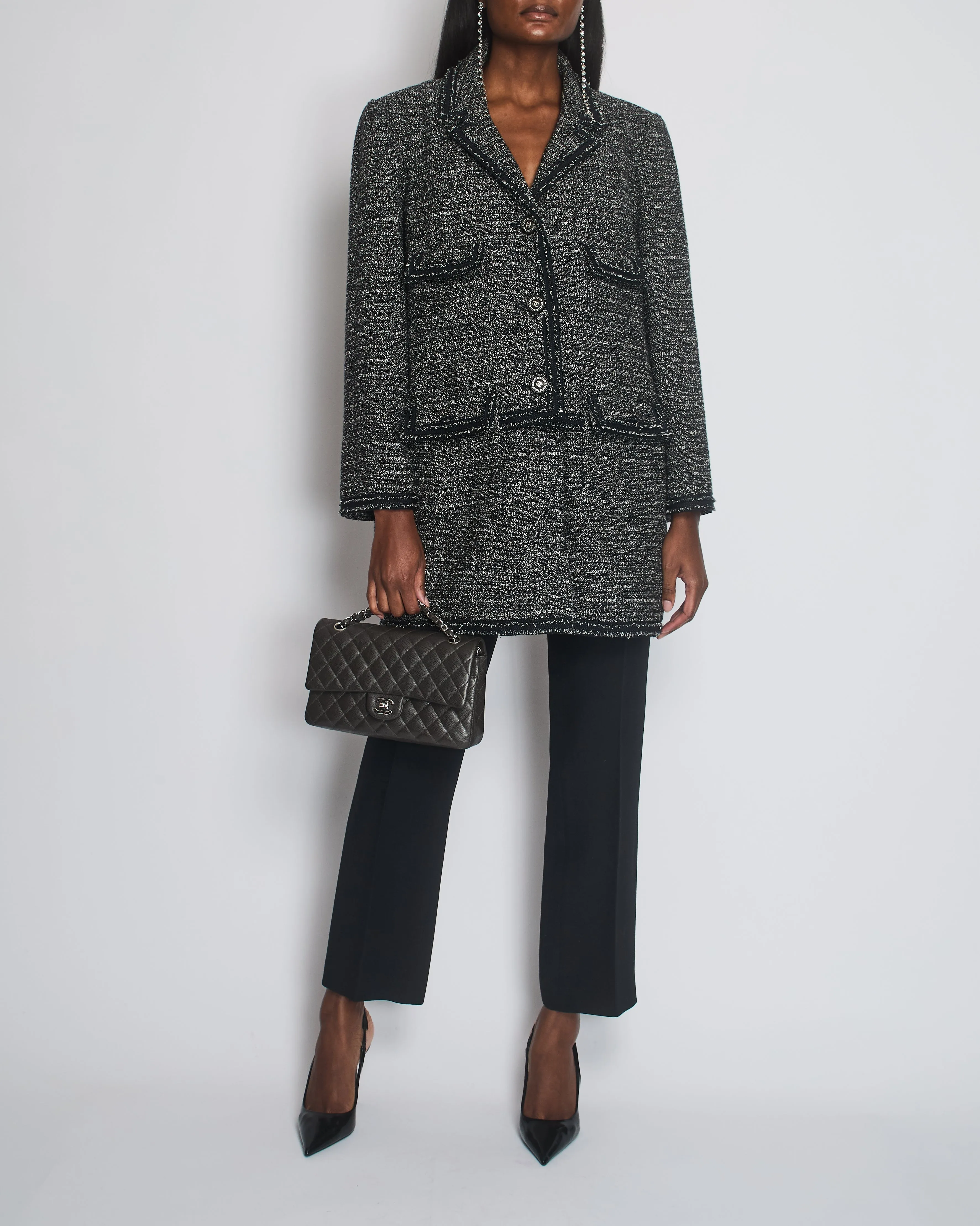 *hot*trendy Inspired  Chanel Black And White Tweed Jacket With Blue Stitched Trims & Ruthenium Cc Logo Button Details Size Fr 46 (uk 18)