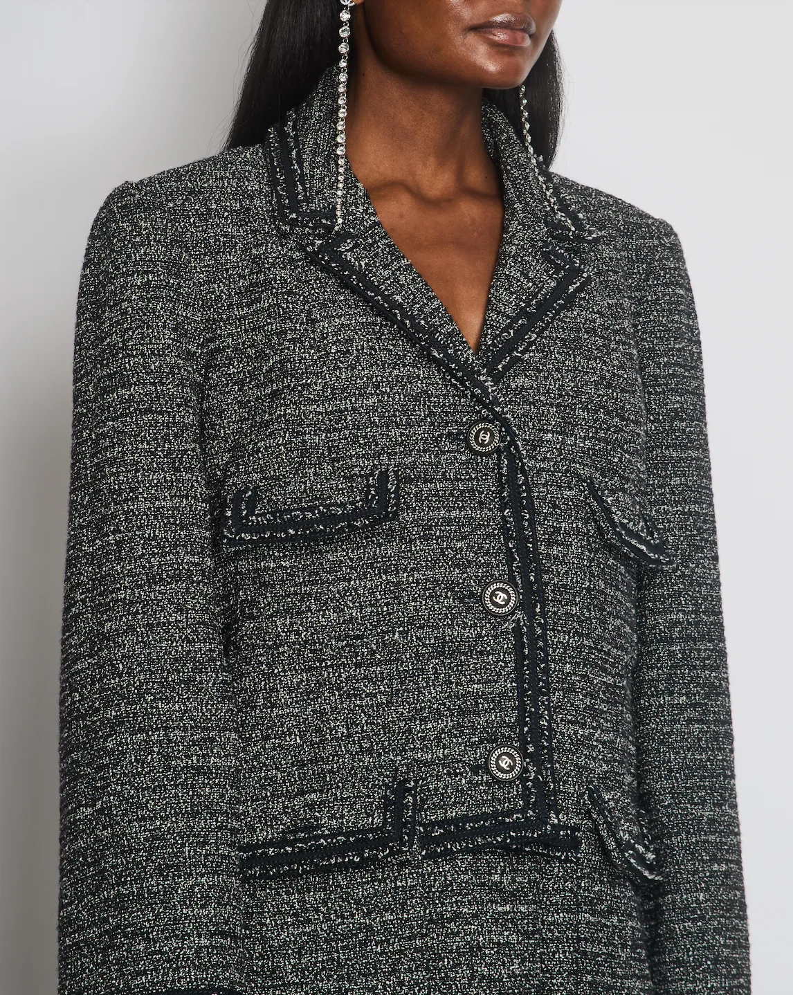 *hot*trendy Inspired  Chanel Black And White Tweed Jacket With Blue Stitched Trims & Ruthenium Cc Logo Button Details Size Fr 46 (uk 18)