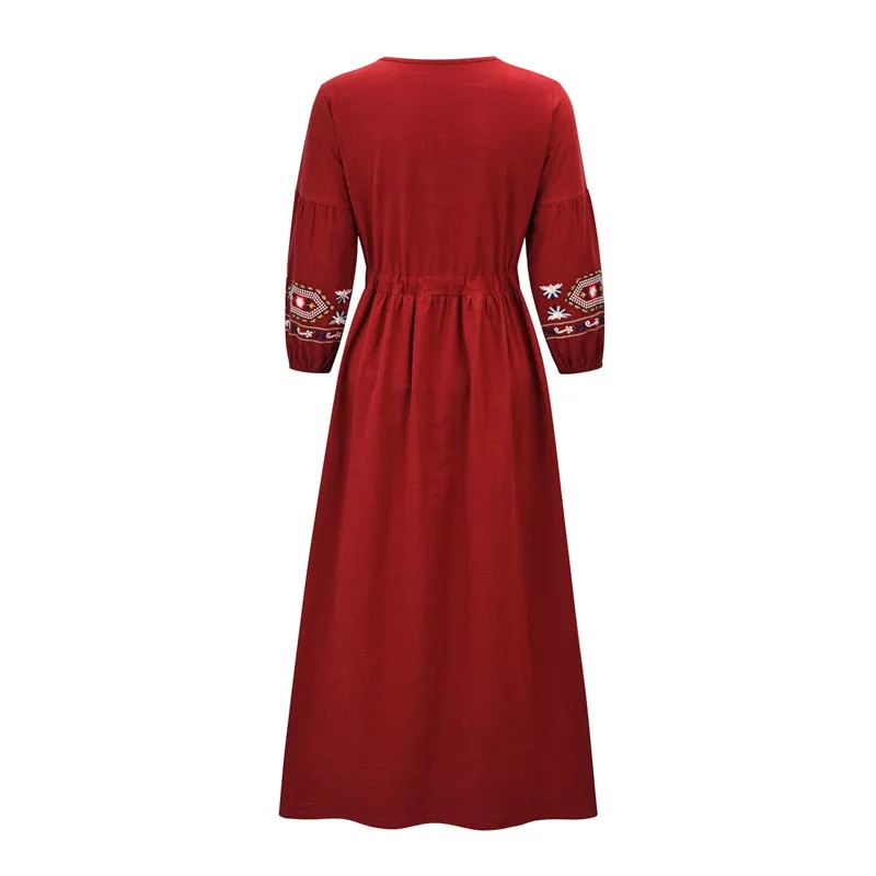Women Embroidery Retro Elegant Round Neck Dress