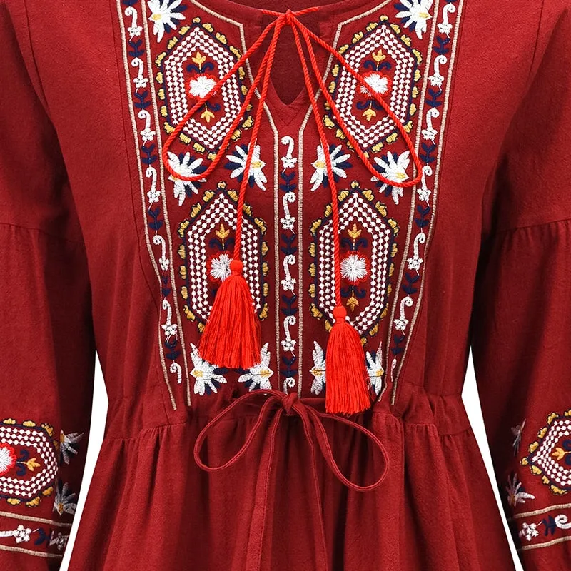Women Embroidery Retro Elegant Round Neck Dress