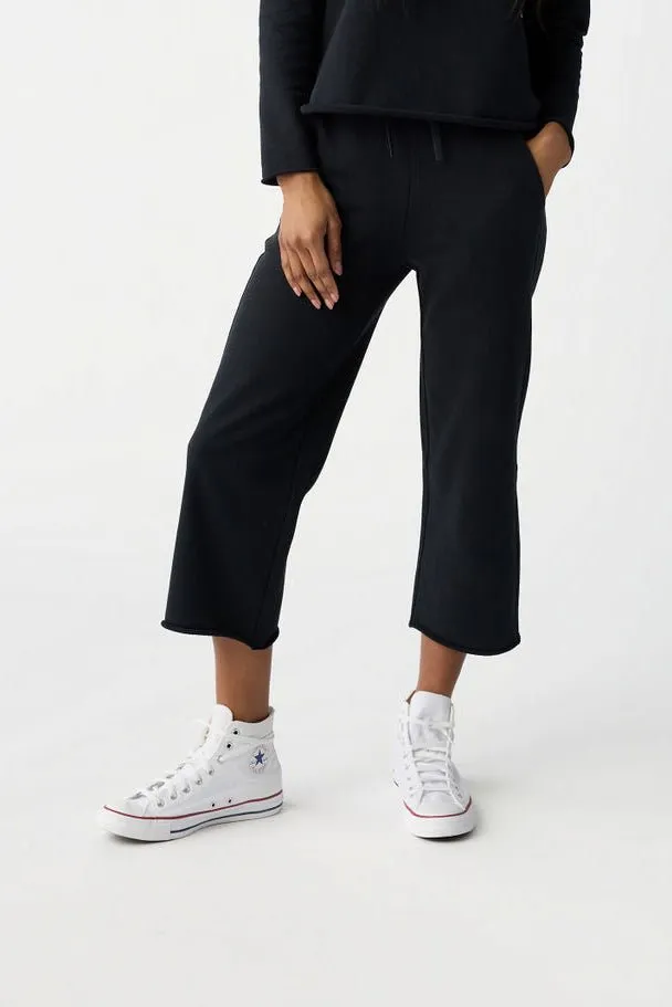 Women's Chelsea Set